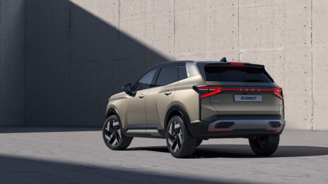 АвтоВАЗ объявил о разработке первого подключаем...