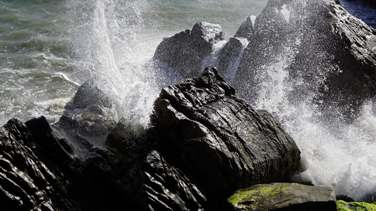 Как цунами в 4,5 км дважды обошли Землю Учёные смоделировали последствия падения астеро...