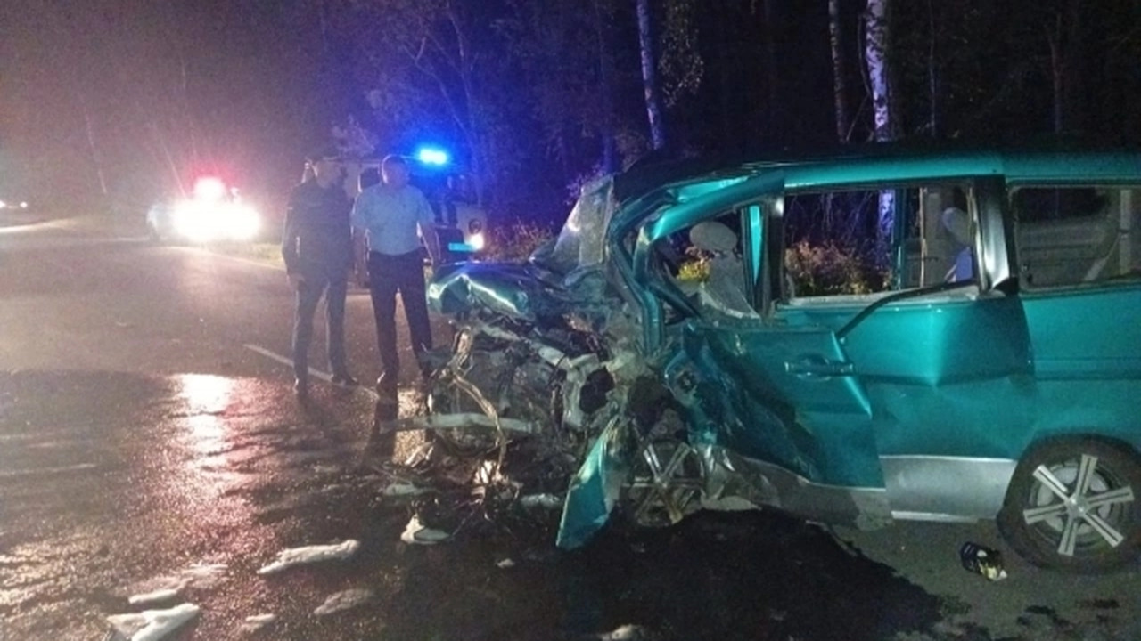 Прокуратура проверяет обстоятельства трагичного ДТП в Вешкаймском районе Трагическая авария произошла минувшей ночью в В...