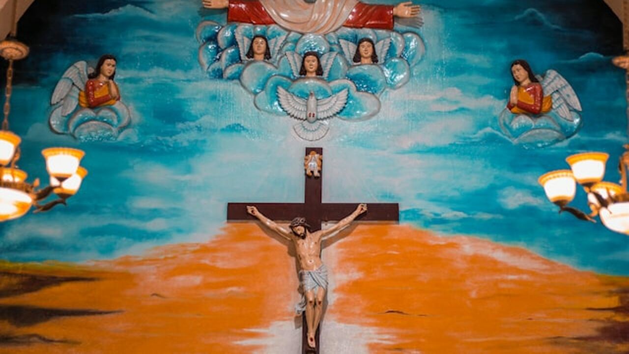 Троица относится к числу главных праздников в х...