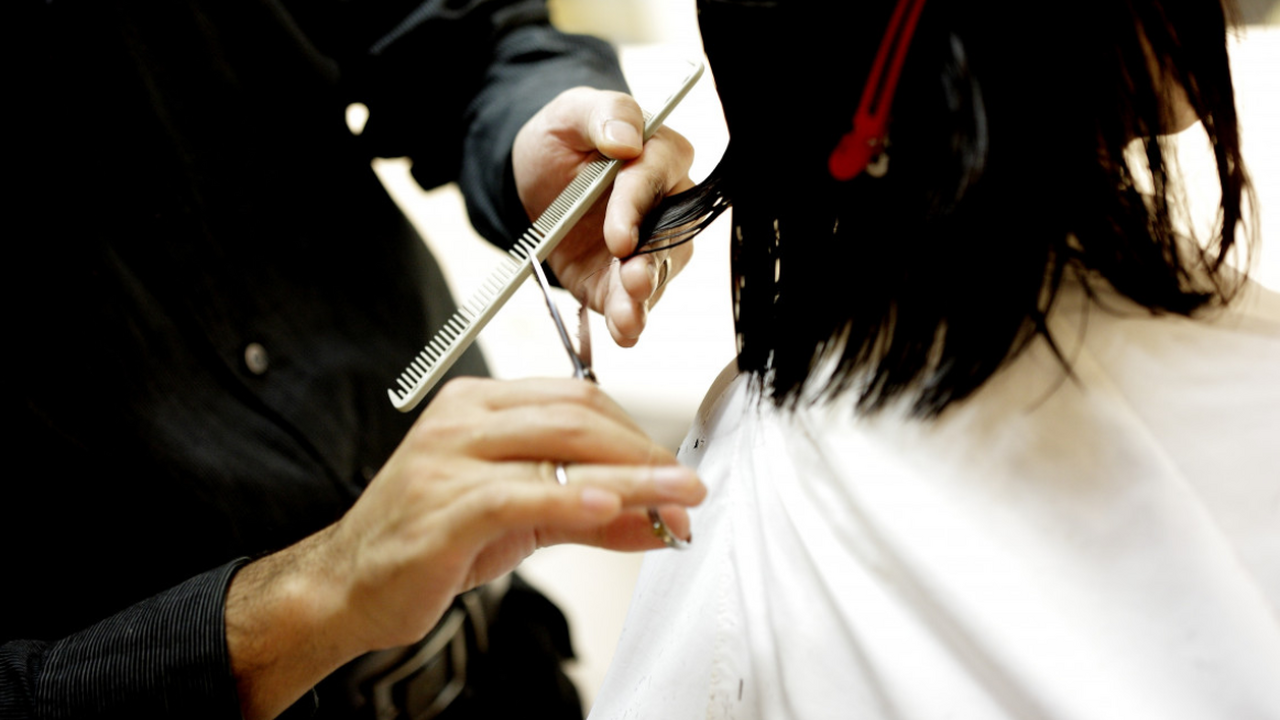 Лунный календарь стрижек на ноябрь 2025: какие дни принесут красоту и удачу Выбирая дату для визита в салон красоты, стоит ...