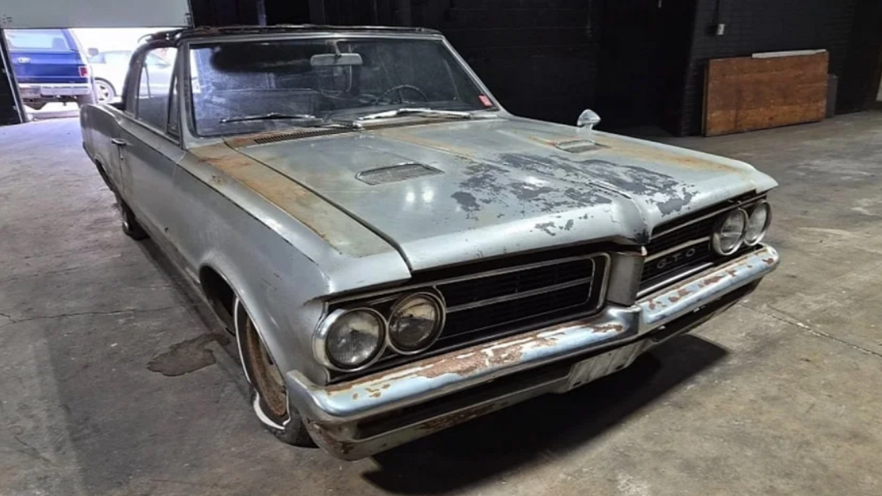 В мире коллекционных автомобилей произошла наст...