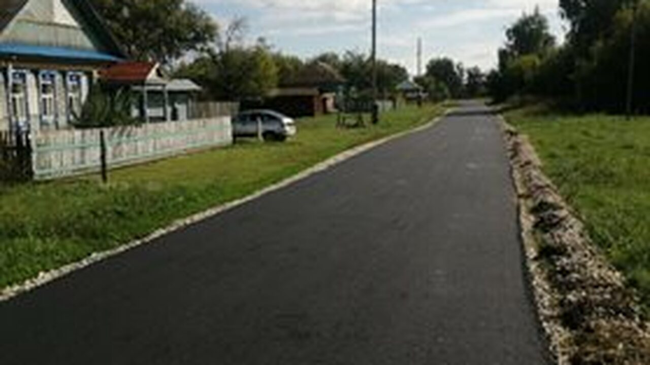 Новые дороги в Ульяновской области: современные технологии для комфорта и безопасности В селе Малая Кандала завершен ремонт дорог на у...