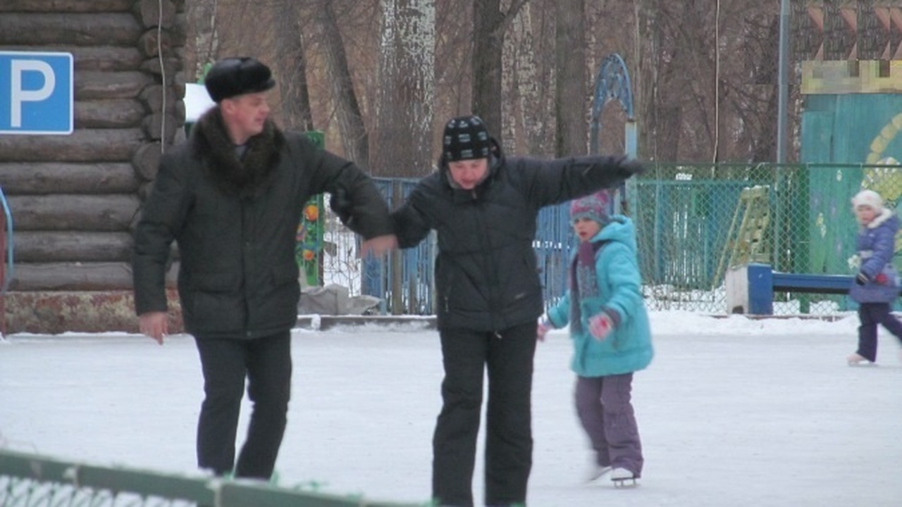 В Ульяновске зимой зальют 80 хоккейных площадок