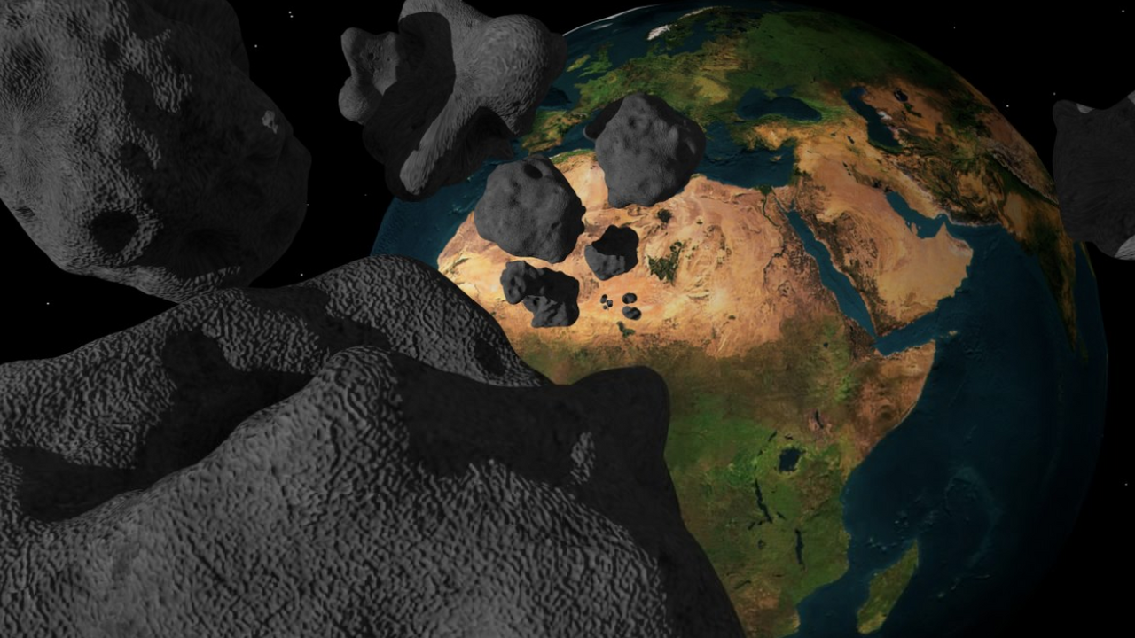 Астроном заявил, что в космосе есть около 2300 ...