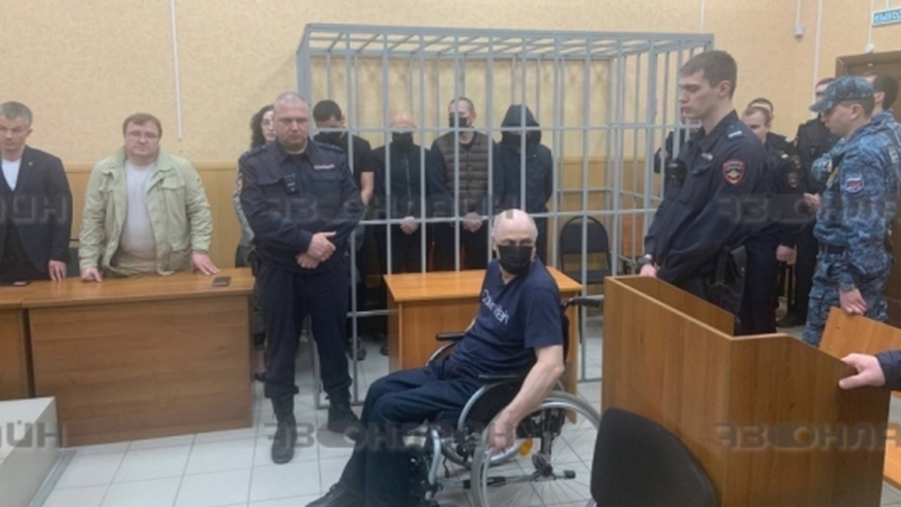 Областной суд принял решение продлить срок соде...