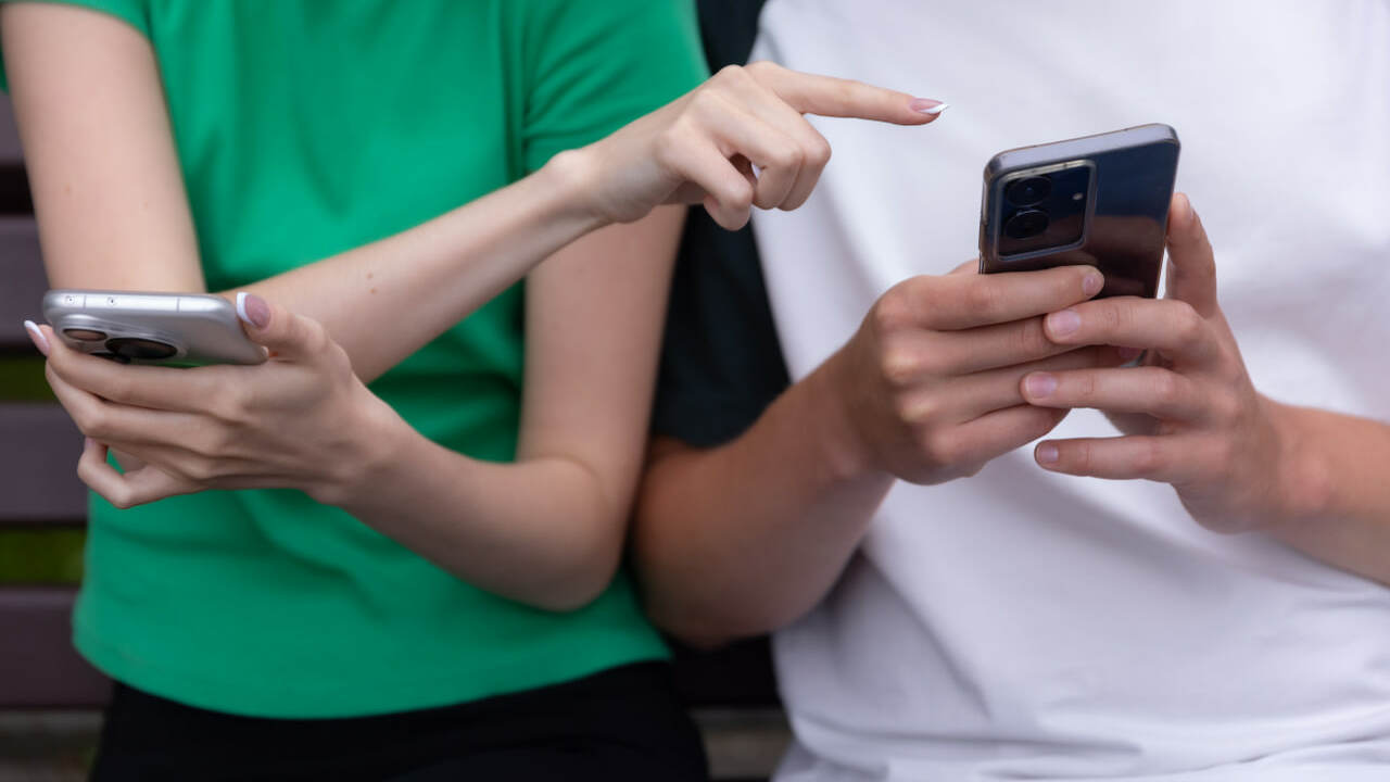 Россияне моложе 25 лет перешли на системное онл...