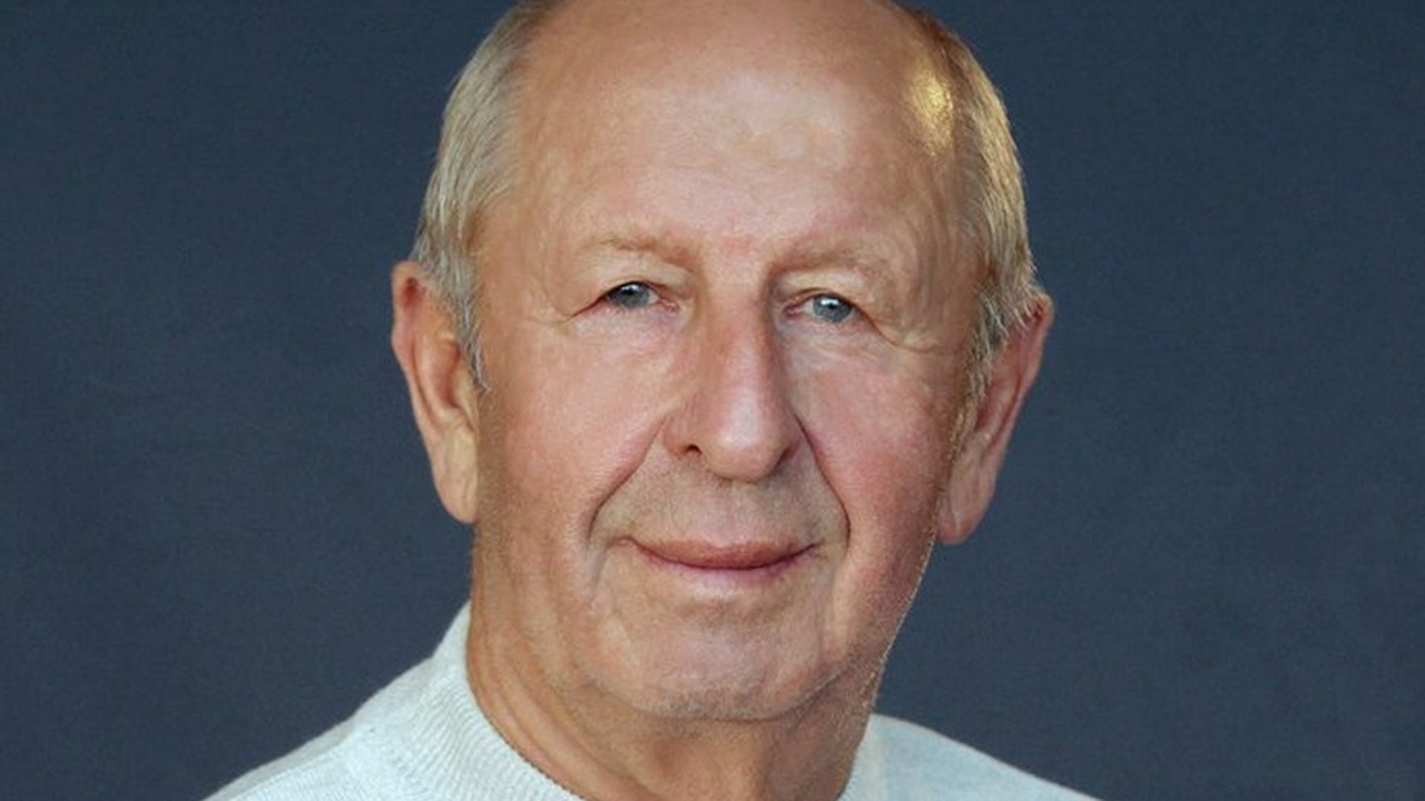 В Ульяновске скончался Валерий Самсонов, педаго...