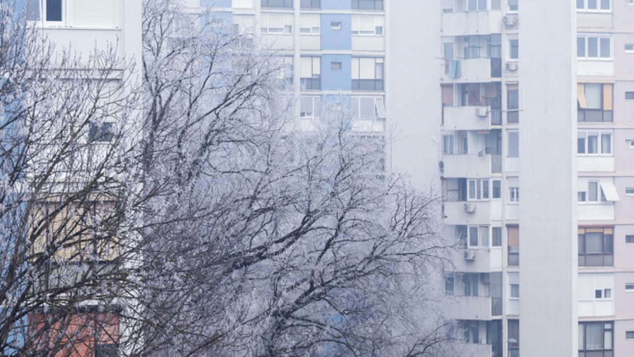 Сентябрь балует теплом, но метеорологи уже пред...