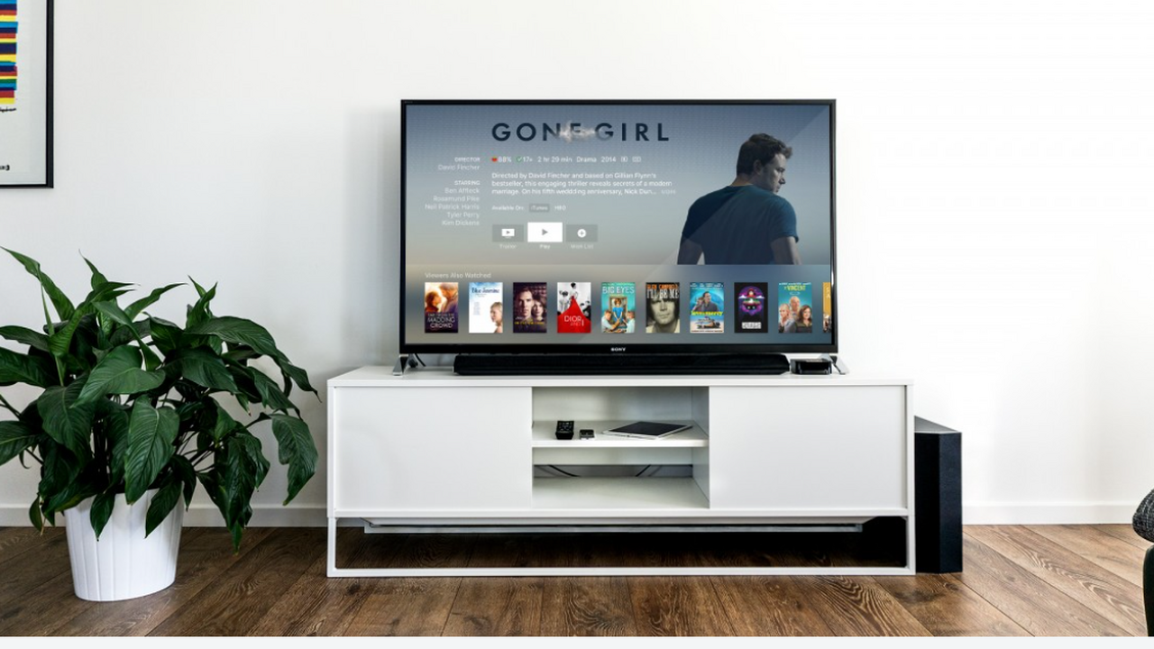 Пожилые женщины чаще «лечат» одиночество телевизором, а мужчины - нет Международная команда исследователей выяснила, ...