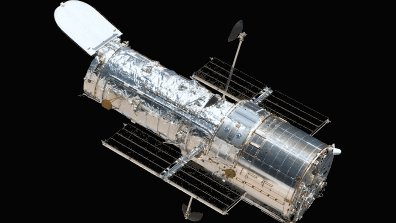 NASA готовится к операции по повышению орбиты о...