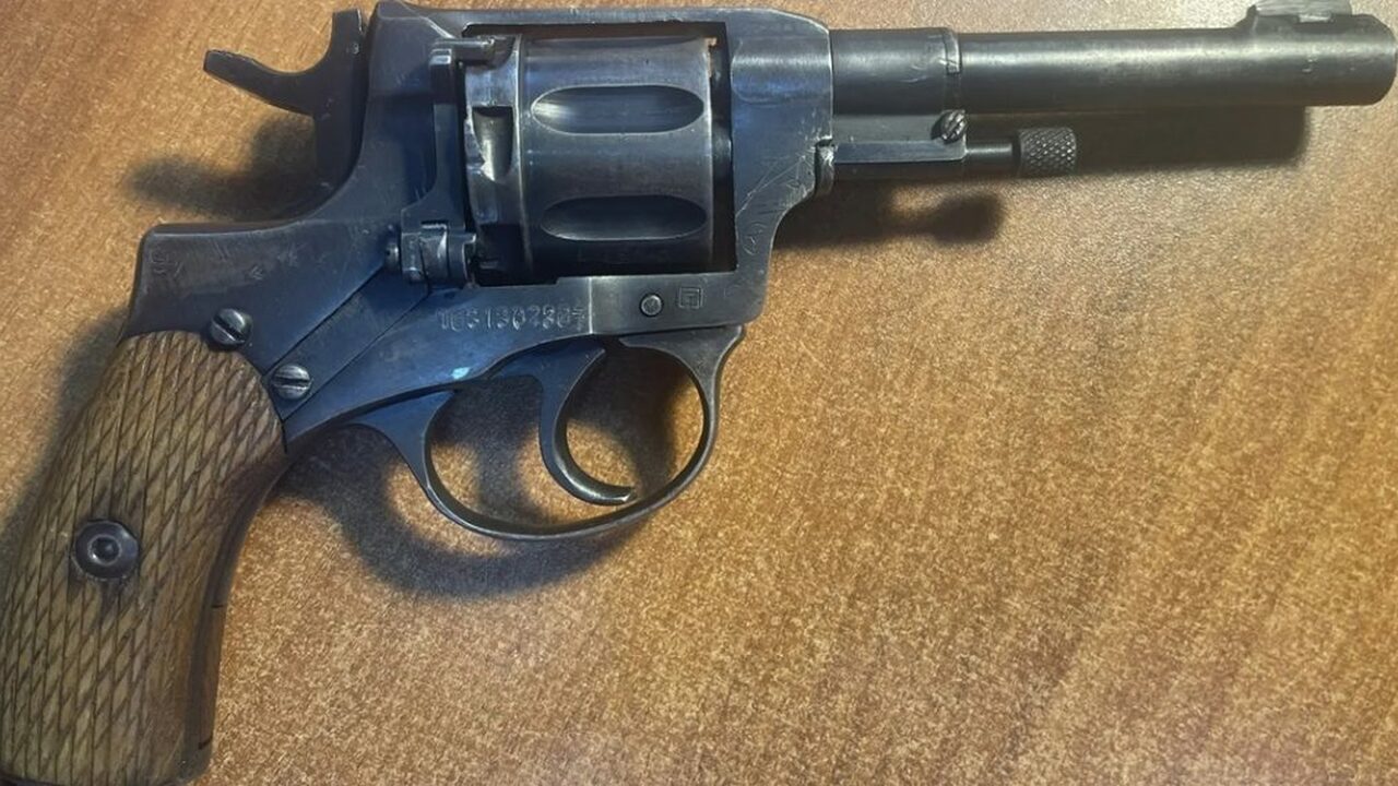 Краснодарца будут судить за продажу револьвера ульяновцу В Ульяновске завершено расследование дела о нез...