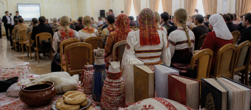 В Ульяновске прошло заседание Совета по русском...