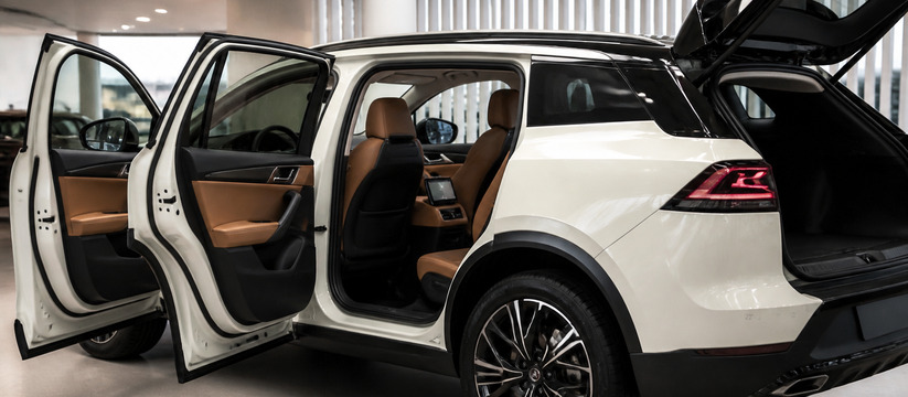 Электрический Porsche Cayenne 2027 получил авто...