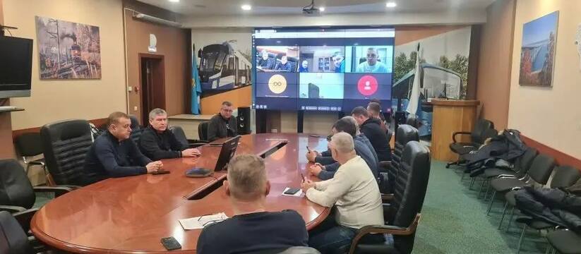 В Ульяновской области 380 единиц техники борются со снегопадом В Ульяновской области продолжается активная фаз...