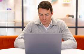 Продажи планшетов растут третий квартал подряд