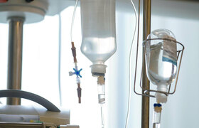 Подросток в Ульяновске выжила после падения с в...