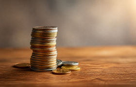 Пенсии работающим пенсионерам пересчитают с 1 а...