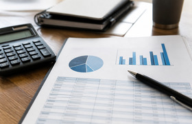 На 20% выросли лимиты на командировки для чинов...