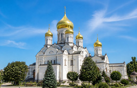 В новопостроенном Александро-Невском храме Улья...