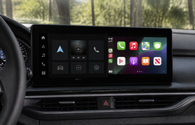 GM обновляет мультимедиа в пикапах: CarPlay и A...