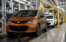 GM выпустит всего 35 000 новых Chevrolet Bolt д...