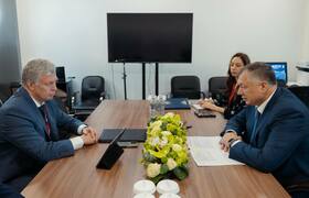 На ПМЭФ-2025 Хуснуллин и Русских обсудили разви...