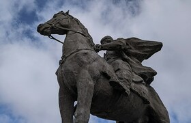 Ульяновск увековечит в памятнике героическую об...
